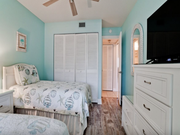 Beachfront Anna Maria Rental
